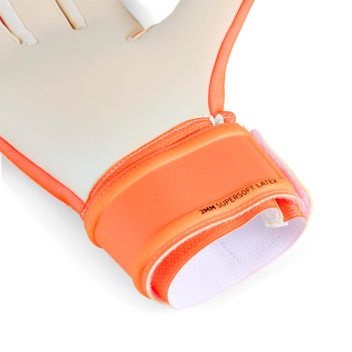 PUMA FUTURE Match Goalkeeper Gloves – Negative Cut