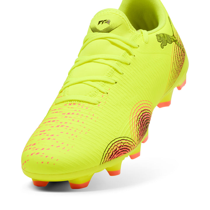 Puma Future 8 Play FG/AG Soccer Cleats